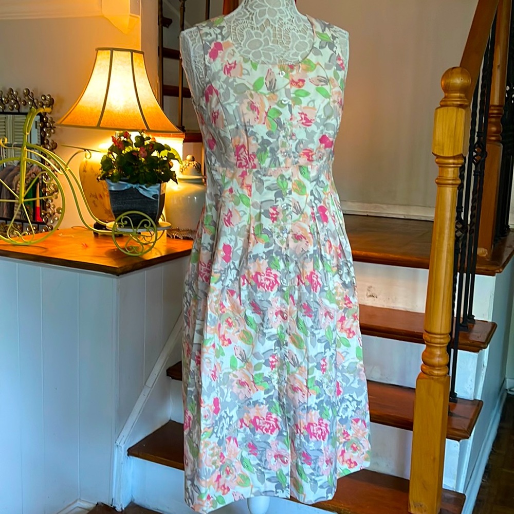 Chadwick’s of Boston sleeveless floral midi dress